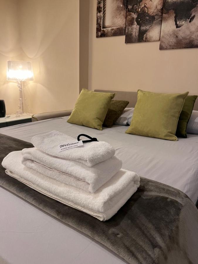 Roma Suite Trastevere Railway Station Экстерьер фото